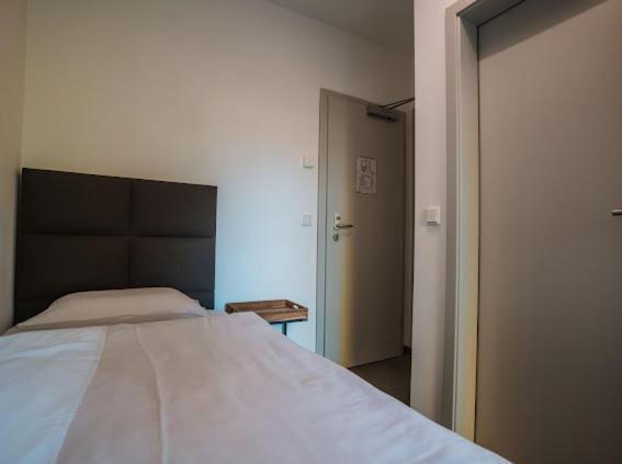 Mey Boardinghouse Bielefeld Exterior foto